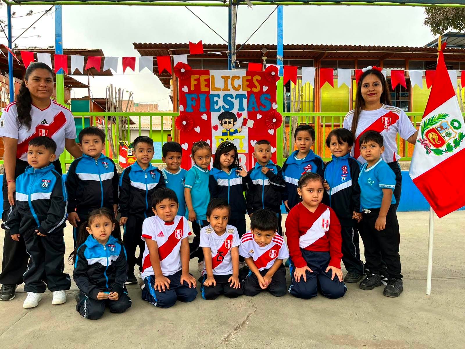 Estudiantes y docentes de la sede Ecológico